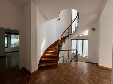 Staircase in 4 BHK Independent House at Friends Colony – for Rent