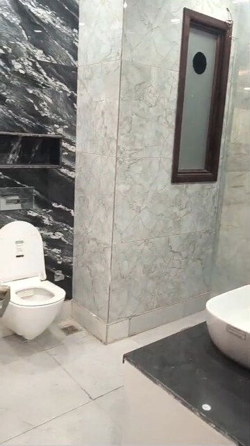 Bathroom in 4 BHK Builder Floor at Rohini Sector 23 – for Sale