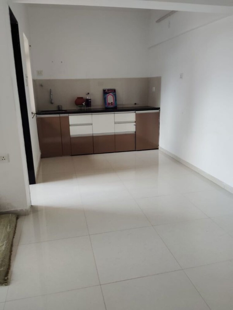 Room, puranik-abitante 3 Bedroom 1500 Sq.Ft. Apartment In Bavdhan Pune 9975561
