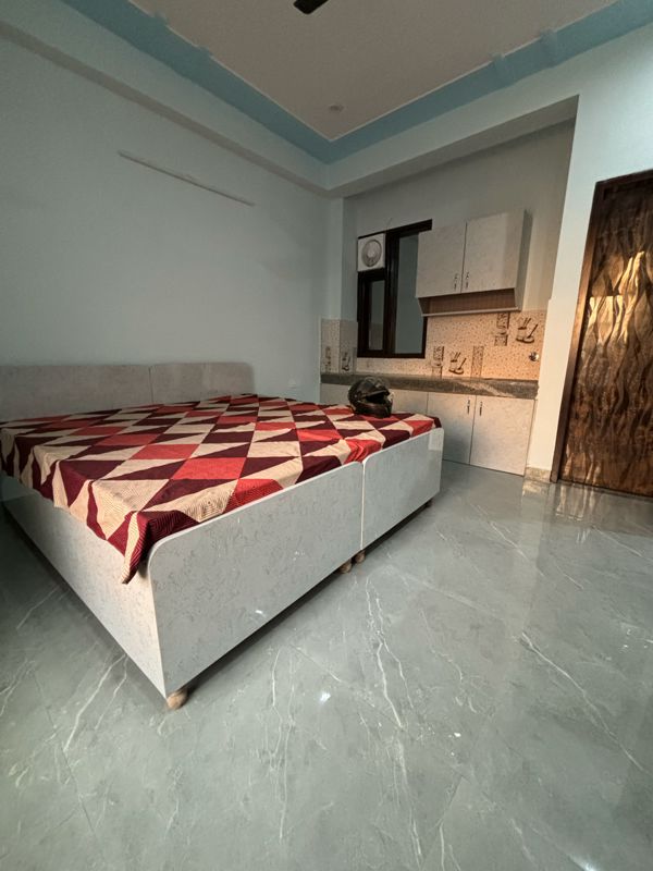 3 BHK + Pooja Room Builder Floor For Rent in Sector 23