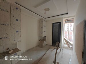 Living Room in 2 BHK Builder Floor at Sector 73 – for Sale