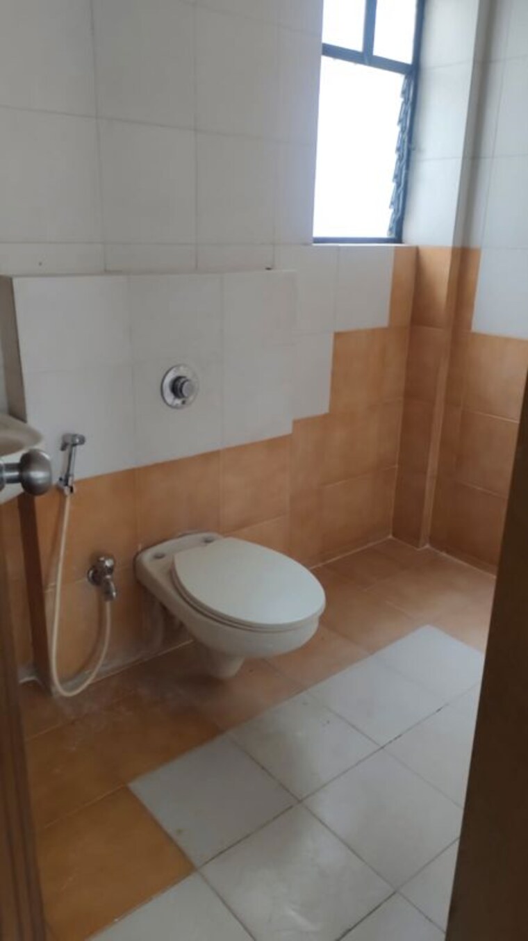 Bathroom, antarkar-and-joshi-ram-indu-park 4 Bedroom 2200 Sq.Ft. Independent House In Baner Pune 9930505