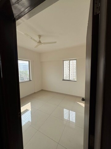 Room in 2 BHK Apartment at Utsav 51 Balewadi Residences, Balewadi – for Rent