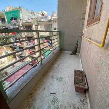 Balcony in 3 BHK Builder Floor at Chattarpur – for Rent