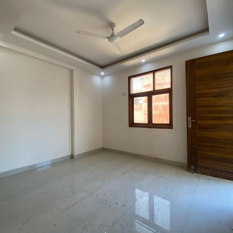 Room, chattarpur 3 Bedroom 1100 Sq.Ft. Builder Floor In Chattarpur Delhi 9975770