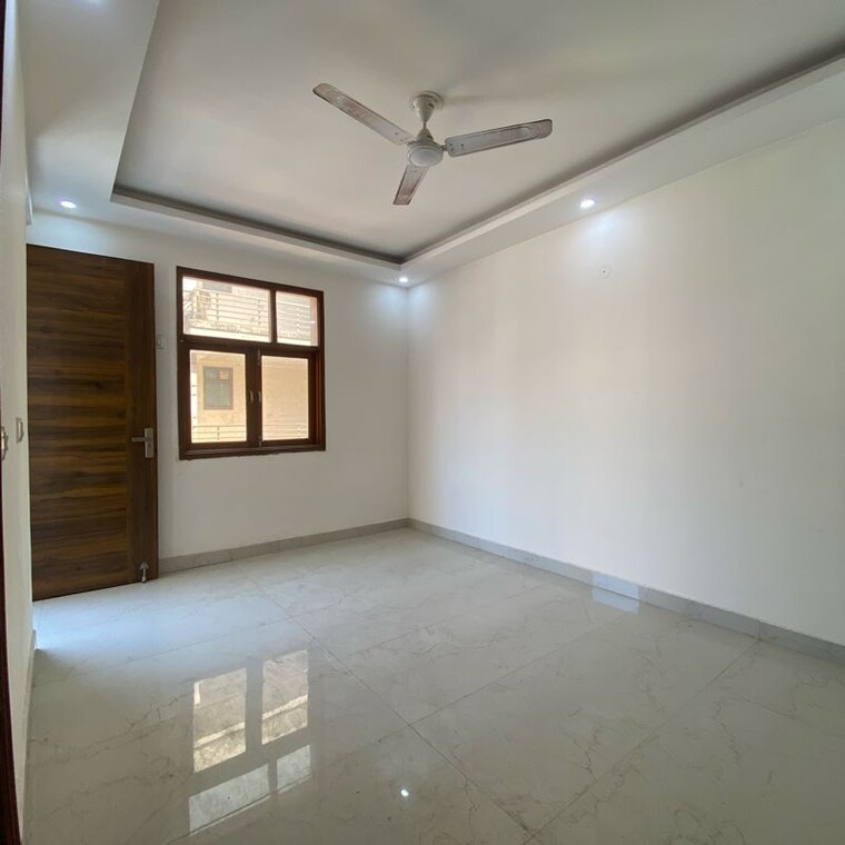 Room, chattarpur 3 Bedroom 1100 Sq.Ft. Builder Floor In Chattarpur Delhi 9975770