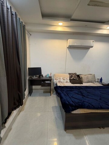 Kitchen in 3 BHK Builder Floor at Sector 38 – for Rent