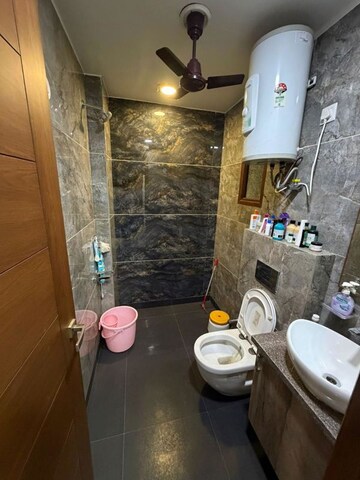 Bathroom in 3 BHK Builder Floor at Sector 38 – for Rent