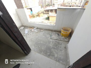 Kitchen in 1 BHK Builder Floor at Sector 73 – for Sale