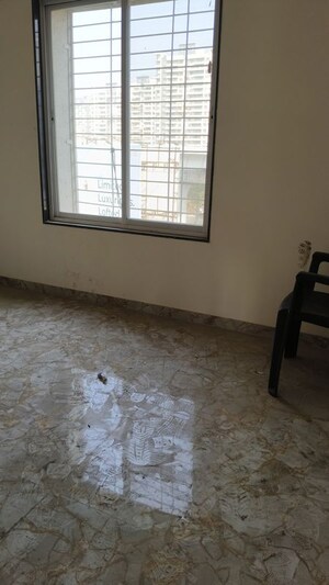 Room in 2 BHK Apartment at Balewadi – for Rent
