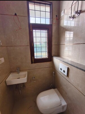 Bathroom in 2 BHK Builder Floor at Sector 47 – for Rent