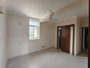 Room in 2 BHK Builder Floor at Sector 47 – for Rent