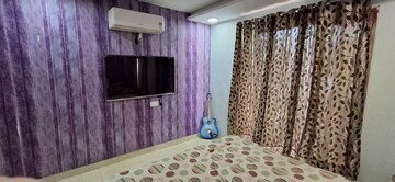 Bedroom in 2 BHK Apartment at Sunshine Enclave, Vip Road – for Rent
