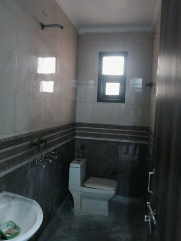 Bathroom in 2.5 BHK Builder Floor at Jagatpur – for Sale