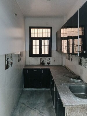 Kitchen in 2.5 BHK Builder Floor at Jagatpur – for Sale