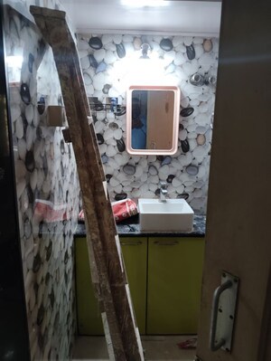 Furnished Amenities in 1 BHK Apartment at Nagari Niwara CHS, Goregaon East – for Rent