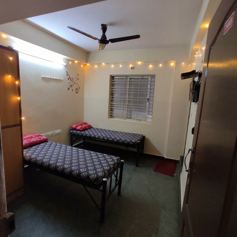 Room, hongasandra Pg For Boys & Girls In Hongasandra 9976038
