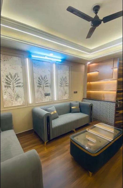 3 BHK + Pooja Room Apartment For Rent in Hazratganj