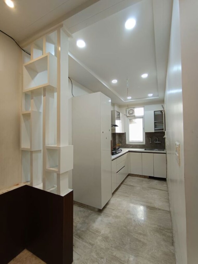 Kitchen, paschim vihar 2 Bedroom 84 Sq.Yd. Builder Floor In Paschim Vihar Delhi 9976248