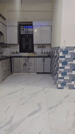 3 BHK Builder Floor For Rent in Mahagun Mahagunpuram II