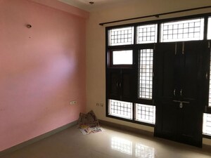 Room in 2 BHK Builder Floor at Sector 46 – for Rent