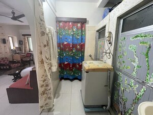 Bathroom in 3 BHK Builder Floor at Nangla Enclave, Sector 51 – for Sale