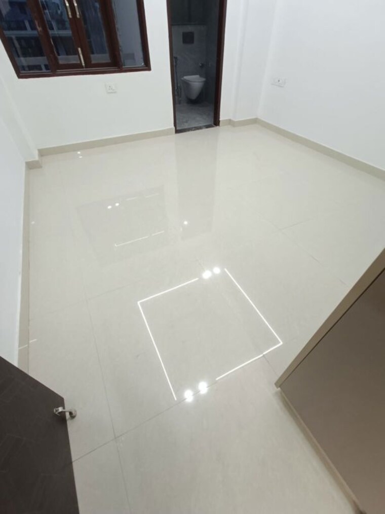 undefined, sector 47 3 Bedroom 1800 Sq.Ft. Builder Floor In Sector 47 Gurgaon 9976624