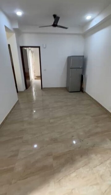 Room in 2 BHK Apartment at Aditya World City, Shahpur Bamheta – for Rent