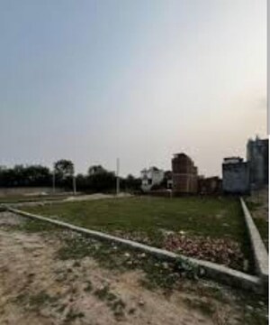  Plot For Sale in Sector 78