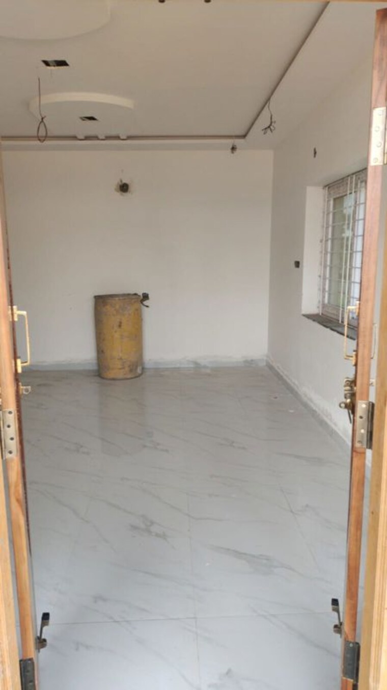 Room, dundigal 6+ Bedroom 200 Sq.Yd. Independent House In Dundigal Hyderabad 9976803
