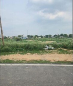 Plot For Sale in Sector 78