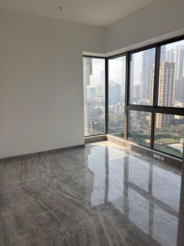 Room in 3 BHK Apartment at Prestige Jasdan Classic, Mahalaxmi – for Sale