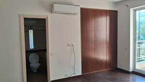 Room in 3 BHK Apartment at Sector 66 – for Sale