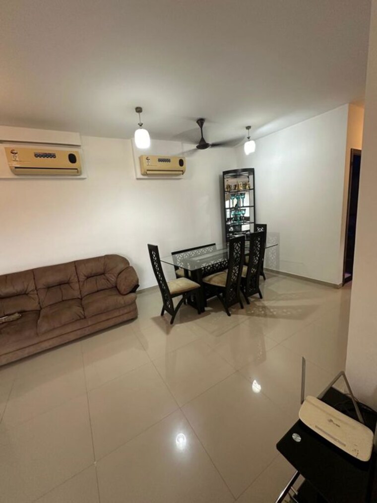 Living Room, oberoi-realty-splendor-grande 2.5 Bedroom 1330 Sq.Ft. Apartment In Andheri East Mumbai 9976844