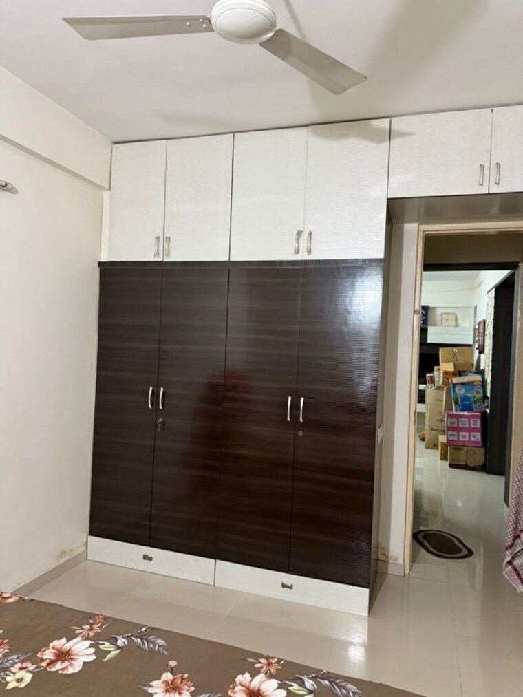 Bathroom, shree-sadan-vasna 2 Bedroom 720 Sq.Ft. Apartment In Vasna Ahmedabad 9976968