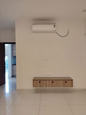 Furnished Amenities in 3 BHK Apartment at Prestige Tranquil, Kokapet – for Rent