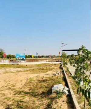  Plot For Sale in Sector 80