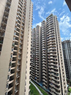 3 BHK Apartment – Exterior View View at Gaur 14th Avenue High Street, Sector 16c Greater Noida - for Sale
