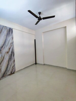Room in 3 BHK Apartment at Adore Happy Homes Exclusive, Sector 86 – for Rent