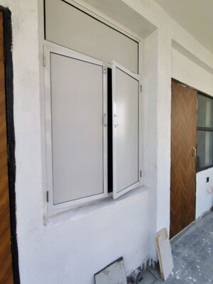 Room in 3 BHK Apartment at Adore Happy Homes Exclusive, Sector 86 – for Rent