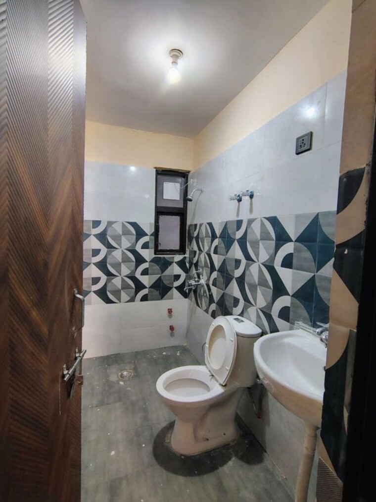Bathroom, adore-happy-homes-exclusive 3 Bedroom 645 Sq.Ft. Apartment In Sector 86 Faridabad 9977147