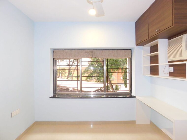 Room, raheja-sherwood 3 Bedroom 1500 Sq.Ft. Apartment In Goregaon East Mumbai 9977047