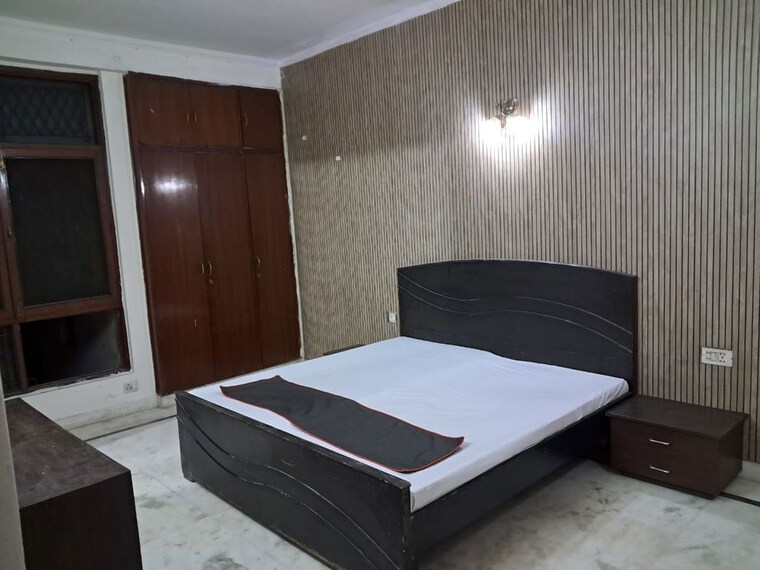 Bedroom, sector 43 4 Bedroom 2950 Sq.Ft. Builder Floor In Sector 43 Gurgaon 9977459