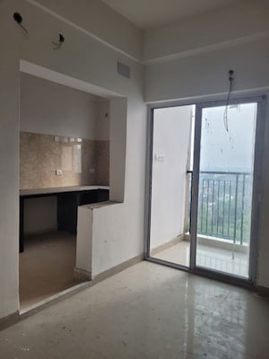 Room in 2 BHK Apartment at The Banyan Tree Garden, Rajarhat New Town – for Sale