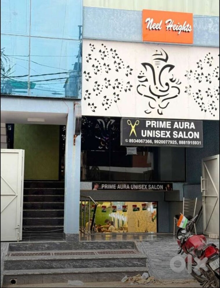 Exterior View, vishesh-khand Commercial Office Space 4000 Sq.Ft. In Gomti Nagar Lucknow 9977554