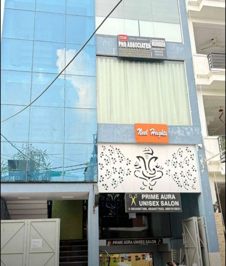 Exterior View, vishesh-khand Commercial Office Space 4000 Sq.Ft. In Gomti Nagar Lucknow 9977554
