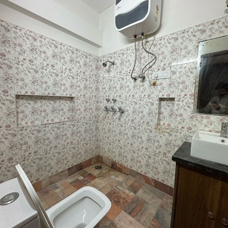 undefined, sector 9 panchkula 3 Bedroom 3200 Sq.Ft. Builder Floor In Sector 9 Panchkula Panchkula 9977558