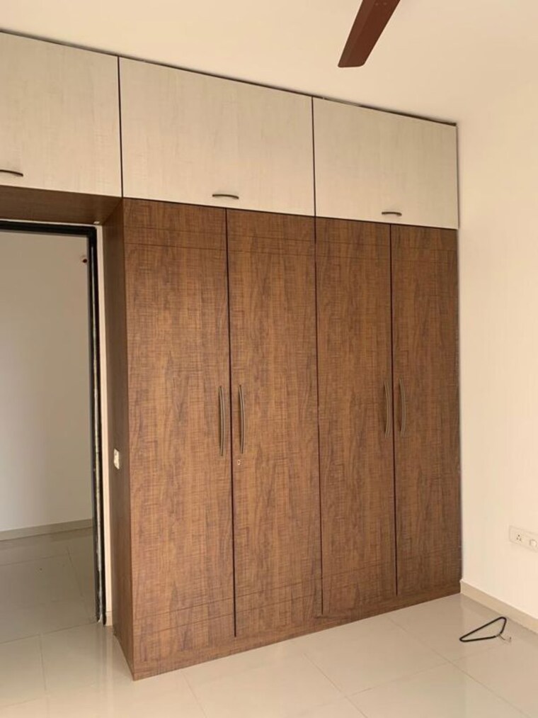 Room, kanakia-levels 3 Bedroom 1500 Sq.Ft. Apartment In Malad East Mumbai 9977481