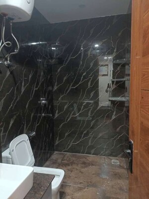 Bathroom in 1 BHK Apartment at Saket – for Rent