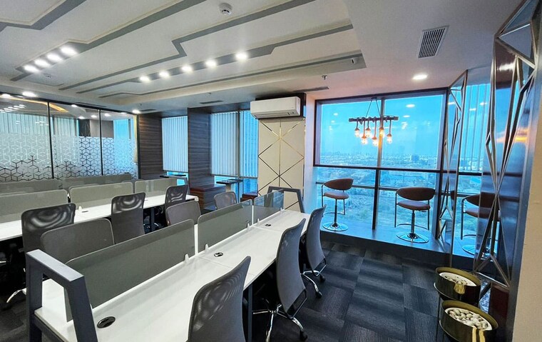 Team Area, wakadewadi Commercial Office Space 2700 Sq.Ft. In Wakadewadi Pune 9977568